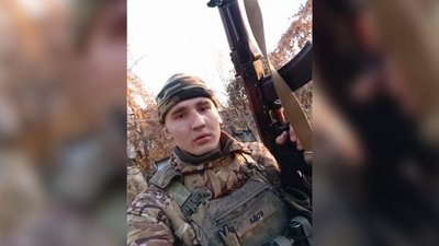 "Прочитав деталі та одразу подав заявку": 18-річний житель Кіровоградщини першим в Україні підписав "Контракт 18-24" "Прочитав деталі та одразу подав заявку": 18-річний житель Кіровоградщини першим в Україні підписав "Контракт 18-24"