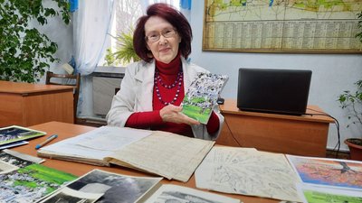 Жителі Кіровоградщини можуть дослідити свій родовід в обласному архіві або онлайн Жителі Кіровоградщини можуть дослідити свій родовід в обласному архіві або онлайн