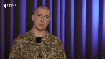 Як військовий хірург рятує життя за кілька кілометрів від фронту Як військовий хірург рятує життя за кілька кілометрів від фронту