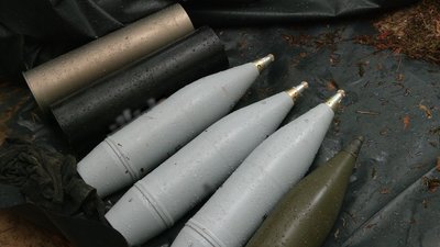 Робота САУ на прикордонні Чернігівщини: військовослужбовці 143-ї ОМБр боронять кордон Робота САУ на прикордонні Чернігівщини: військовослужбовці 143-ї ОМБр боронять кордон