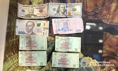 "Понад мільйон гривень доходів щомісяця". У Кропивницькому затримали підозрюваних у збуті наркотиків "Понад мільйон гривень доходів щомісяця". У Кропивницькому затримали підозрюваних у збуті наркотиків