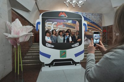 50 років Харківському метро: у підземці погасили марку 7