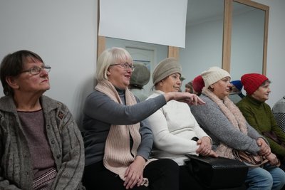 "Хочу бути між людьми, щось нове дізнатися": чого навчають в сумському "Університеті третього віку" "Хочу бути між людьми, щось нове дізнатися": чого навчають в сумському "Університеті третього віку"