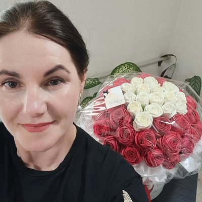 Зефірні квіти замість тривожних думок: майстриня з Вінниччини створює солодкі букети Зефірні квіти замість тривожних думок: майстриня з Вінниччини створює солодкі букети