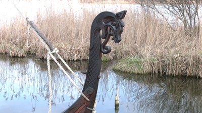 Дракар на воді: на Оствиці в Рівному відкрили шостий сезон прогулянок на човнах Дракар на воді: на Оствиці в Рівному відкрили шостий сезон прогулянок на човнах