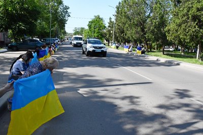 Передчасно зупинилося серце: на Одещині попрощались із померлим десантником Передчасно зупинилося серце: на Одещині попрощались із померлим десантником