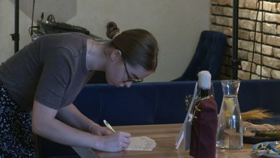 "Стіл пам’яті": як заклади Черкащини вшанували загиблих захисників "Стіл пам’яті": як заклади Черкащини вшанували загиблих захисників