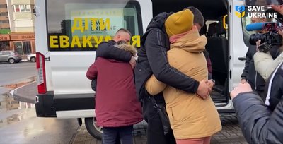 "Сміливі мають щастя". Катерина Рашевська про родину з Маріуполя "Сміливі мають щастя". Катерина Рашевська про родину з Маріуполя