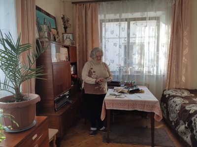 Таїсія Барило, дякує в 90 років, Тернопільщина, лютий 2025 Таїсія Барило, дякує в 90 років, Тернопільщина, лютий 2025