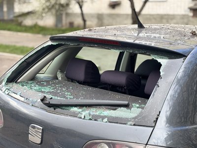 “Прилетів уламок у вікно”: мешканці Кролевця про атаки РФ і пошкодження “Прилетів уламок у вікно”: мешканці Кролевця про атаки РФ і пошкодження