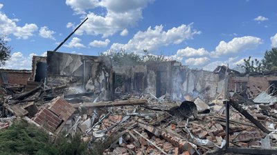 Наслідки ударів керованих авіабомб по Дубівці Дергачівської громади Наслідки ударів керованих авіабомб по Дубівці Дергачівської громади