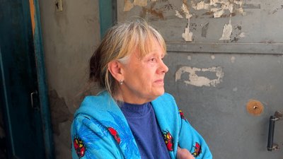 «Чоловіка півтора року тому поховала, тепер сина»: у Слов’янську з-під завалів дістали тіло загиблого після обстрілу «Чоловіка півтора року тому поховала, тепер сина»: у Слов’янську з-під завалів дістали тіло загиблого після обстрілу