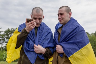 "Найстрашніше вже позаду": в Україну повернувся морпіх Данило Білий з Кременчука "Найстрашніше вже позаду": в Україну повернувся морпіх Данило Білий з Кременчука
