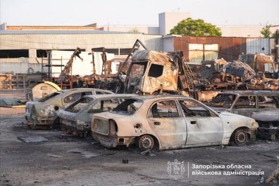 Армія РФ тринадцятьма БпЛА атакувала Запоріжжя: виникли пожежі в складських приміщеннях Армія РФ тринадцятьма БпЛА атакувала Запоріжжя: виникли пожежі в складських приміщеннях
