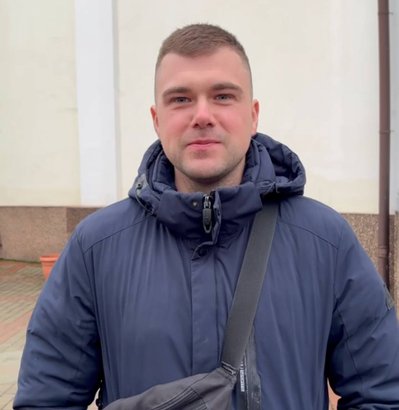 У Вінниці провели молитву за оборонців англійською мовою У Вінниці провели молитву за оборонців англійською мовою