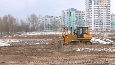 Почали підготовчі роботи: у Черкасах на пляжі будуватимуть 7-поверховий готель Почали підготовчі роботи: у Черкасах на пляжі будуватимуть 7-поверховий готель