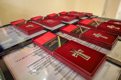 В Одесі вручили нагороди родинам загиблих прикордонників В Одесі вручили нагороди родинам загиблих прикордонників