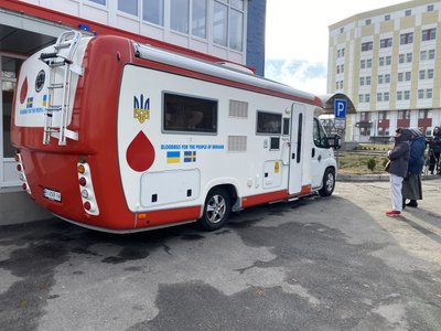 У Полтаві вперше запрацювала мобільна станція переливання крові