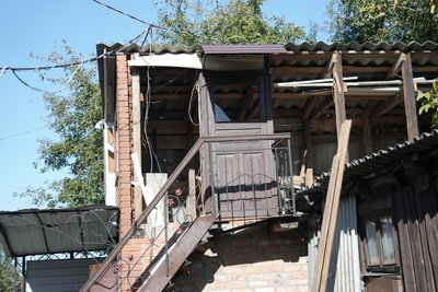 "Безпілотник летів просто на мене": російська армія два дні поспіль атакувала Роменський район на Сумщині "Безпілотник летів просто на мене": російська армія два дні поспіль атакувала Роменський район на Сумщині