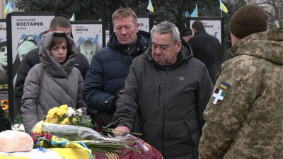 З військовими Миколою Стрибулевичем та Павлом Бедіним попрощалися у Рівному З військовими Миколою Стрибулевичем та Павлом Бедіним попрощалися у Рівному