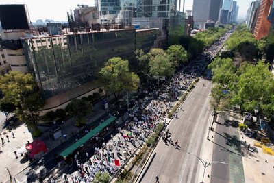 У Мексиці пройшли протести після вбивства мера Уруапана У Мексиці пройшли протести після вбивства мера Уруапана