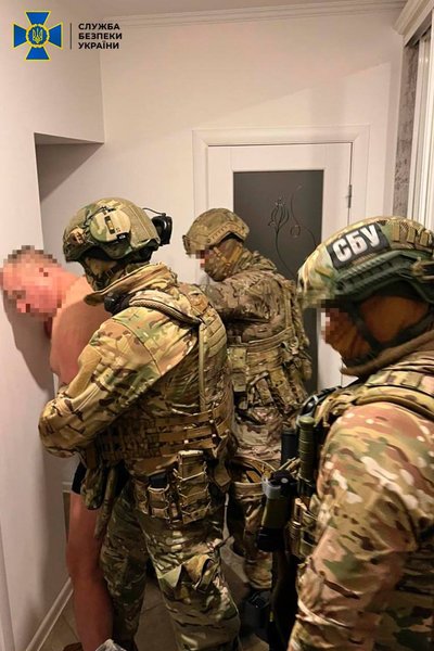 Судитимуть трьох чоловіків за рекет та грабіж у Рівному — СБУ