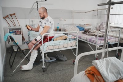 43-річний технік екстреної меддопомоги Євгеній Бабенков, якого поранила Молнія у Куп'янську