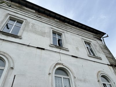 Під час нічного обстрілу Полтави росіяни пошкодили Свято-Миколаївський храм Під час нічного обстрілу Полтави росіяни пошкодили Свято-Миколаївський храм
