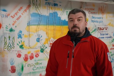 Операційні та палати в укриттях. Як працюють підземні лікарні на Херсонщині Операційні та палати в укриттях. Як працюють підземні лікарні на Херсонщині