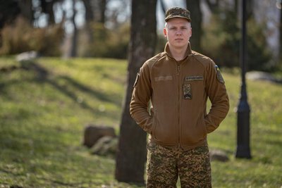 У 19 років боронив Харків від армії РФ: історія нацгвардійця з Дніпропетровщини, який пробув у оточенні півтора місяця У 19 років боронив Харків від армії РФ: історія нацгвардійця з Дніпропетровщини, який пробув у оточенні півтора місяця