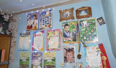"Мамо, мусить хтось іти — я йду": історія буковинки, троє синів якої на фронті "Мамо, мусить хтось іти — я йду": історія буковинки, троє синів якої на фронті
