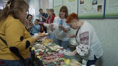 У Вінниці на великодньому ярмарку зібрали 18 тисяч гривень на запчастини для дронів У Вінниці на великодньому ярмарку зібрали 18 тисяч гривень на запчастини для дронів