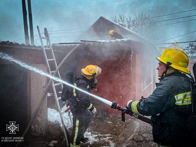 На Одещині у будинку сталась пожежа: врятували двох немовлят На Одещині у будинку сталась пожежа: врятували двох немовлят