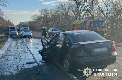 На трасі Одеса-Рені сталася ДТП: двоє травмованих На трасі Одеса-Рені сталася ДТП: двоє травмованих