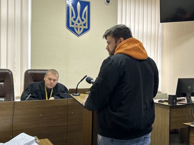 Допит свідків у справі загибелі дитини в дитсадку у Кременчуці: що сказали вихователька та журналіст Допит свідків у справі загибелі дитини в дитсадку у Кременчуці: що сказали вихователька та журналіст