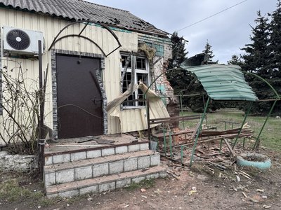 “Нема куди їхати”. Як живе Спасько-Михайлівка за 25 км від фронту “Нема куди їхати”. Як живе Спасько-Михайлівка за 25 км від фронту