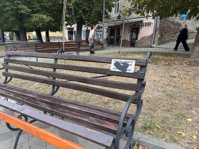 У Дрогобичі замалювали фарбою пам’ятні таблички на честь зниклих безвісти воїнів: поліція встановлює причетних У Дрогобичі замалювали фарбою пам’ятні таблички на честь зниклих безвісти воїнів: поліція встановлює причетних