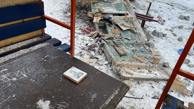 Пошкодження від вибуху у Харкові 17 січня на вулиці Пошкодження від вибуху у Харкові 17 січня на вулиці