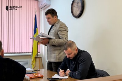 Ексвійськком Одещини Євген Борисов заявив, що ДБР силоміць вивезло його з лікарні до суду Ексвійськком Одещини Євген Борисов заявив, що ДБР силоміць вивезло його з лікарні до суду