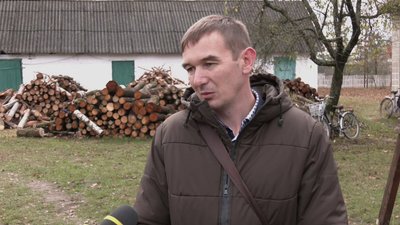 У громаді на Житомирщині батьки учнів ліцею та вчителі побудували шкільне укриття У громаді на Житомирщині батьки учнів ліцею та вчителі побудували шкільне укриття