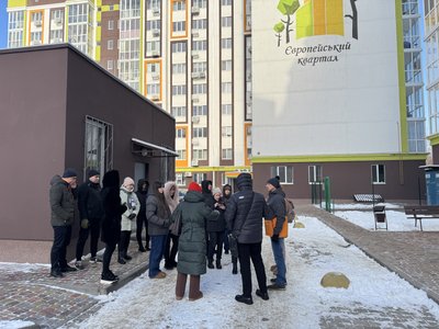 Без світла, опалення та води: як у Полтаві живуть мешканці "Європейського кварталу" під час ГПВ Без світла, опалення та води: як у Полтаві живуть мешканці "Європейського кварталу" під час ГПВ