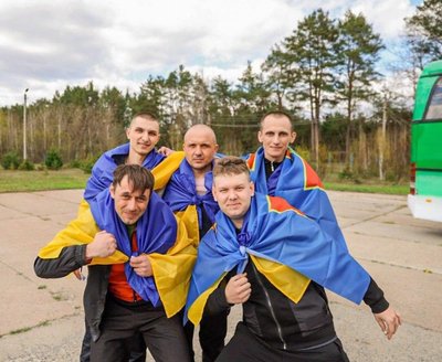 Після полону стали кумами: як змінилося життя Віталія Андрейченка та Дмитра Яріша із Полтавщини Після полону стали кумами: як змінилося життя Віталія Андрейченка та Дмитра Яріша із Полтавщини