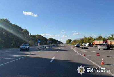 Дві 15-річні дівчини на електроскутері травмувалися в ДТП на Полтавщині Дві 15-річні дівчини на електроскутері травмувалися в ДТП на Полтавщині