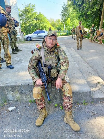 "Погони лейтенанта отримав в окопах": історія молодого офіцера-нацгвардійця Андрія Прокопчука "Погони лейтенанта отримав в окопах": історія молодого офіцера-нацгвардійця Андрія Прокопчука