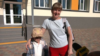 Один повноцінний урок за чотири навчальні дні: як навчаються першокласники у Чернігові під час затяжних тривог Один повноцінний урок за чотири навчальні дні: як навчаються першокласники у Чернігові під час затяжних тривог