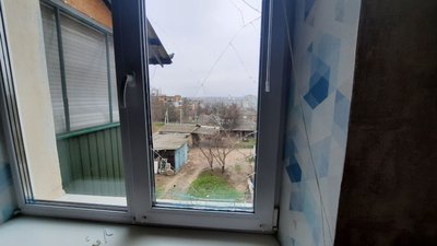 Наслідки дронової атаки: мешканці кропивницької двоповерхівки шостий день чекають на обстеження пошкоджень Наслідки дронової атаки: мешканці кропивницької двоповерхівки шостий день чекають на обстеження пошкоджень