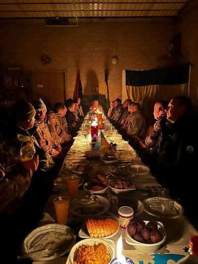 Різдво, традиції, військові Різдво, традиції, військові