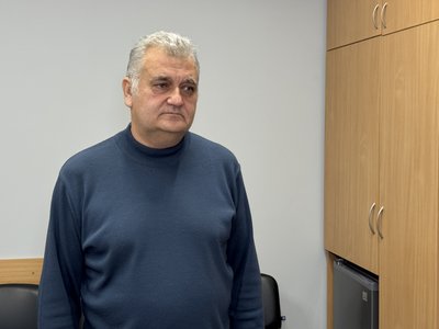 Як у Полтаві відновлюватимуть зруйновані внаслідок ДТП щити на Алеї Героїв Як у Полтаві відновлюватимуть зруйновані внаслідок ДТП щити на Алеї Героїв