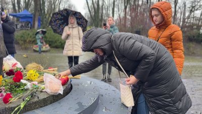 Молебень у памʼять жертвам голодомору Молебень у памʼять жертвам голодомору