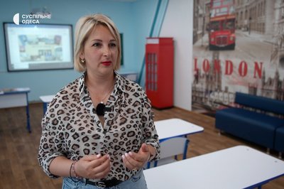 "Не встигають за програмою": як вчителі Одещини допомагають учням наздогнати шкільну програму "Не встигають за програмою": як вчителі Одещини допомагають учням наздогнати шкільну програму